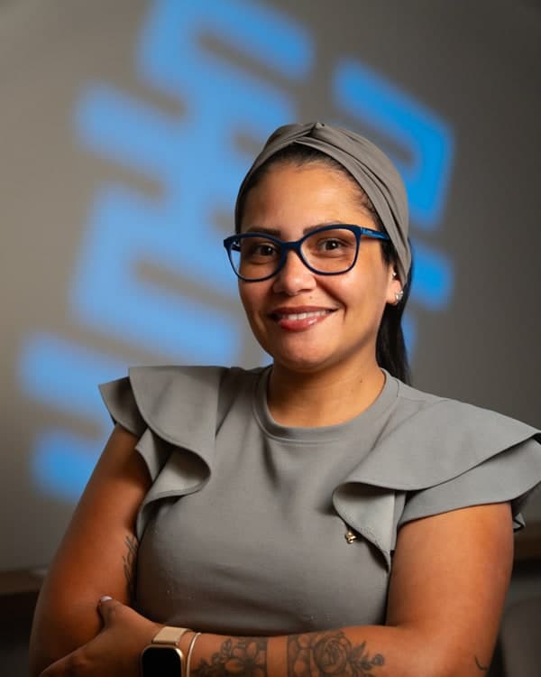 Simone de Castro, Gerente da OralClin